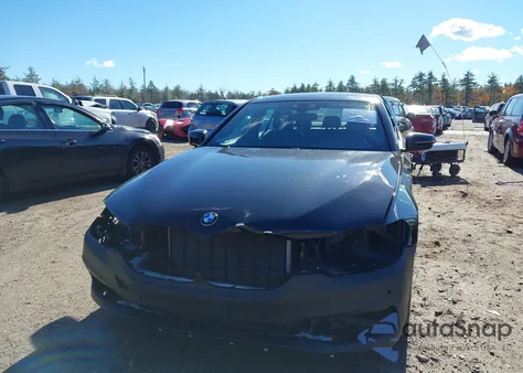 2019 BMW 530I xDrive z USA, uszkodzony, nr VIN WBAJA7C58KWW17015